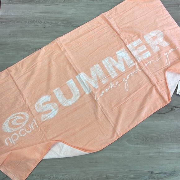 ☀️RIP CURL☀️ BRACH TOWEL COVER UP BLANKET - Picture 1 of 8